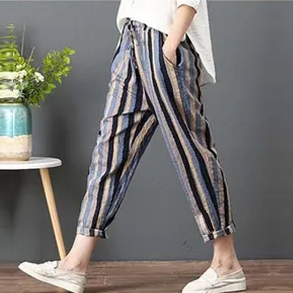Vintage Multicolor Sata Pata Capri For Womens & Girls