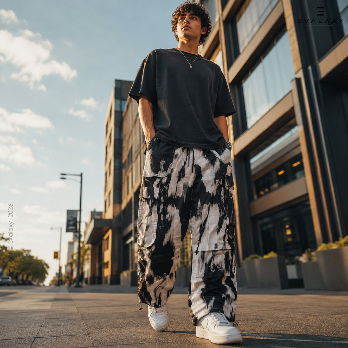 Unisex Splash Black Cargo Pants – Baggy Parachute Style for Men & Women