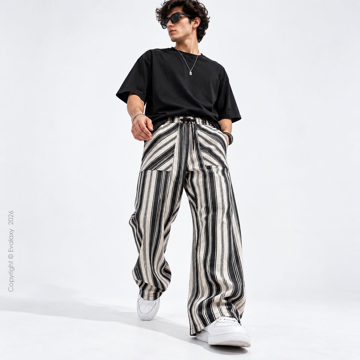 Monochrome Striped Wide-Leg Pants For Men And Women
