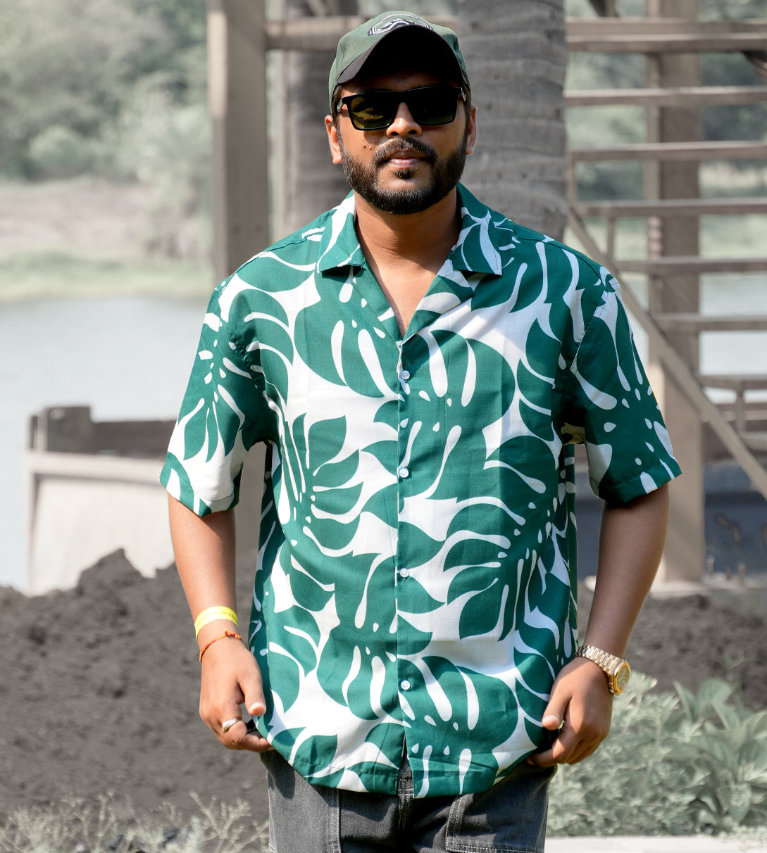 Men's Green Monstera Leaf Printed Oversized Shirt