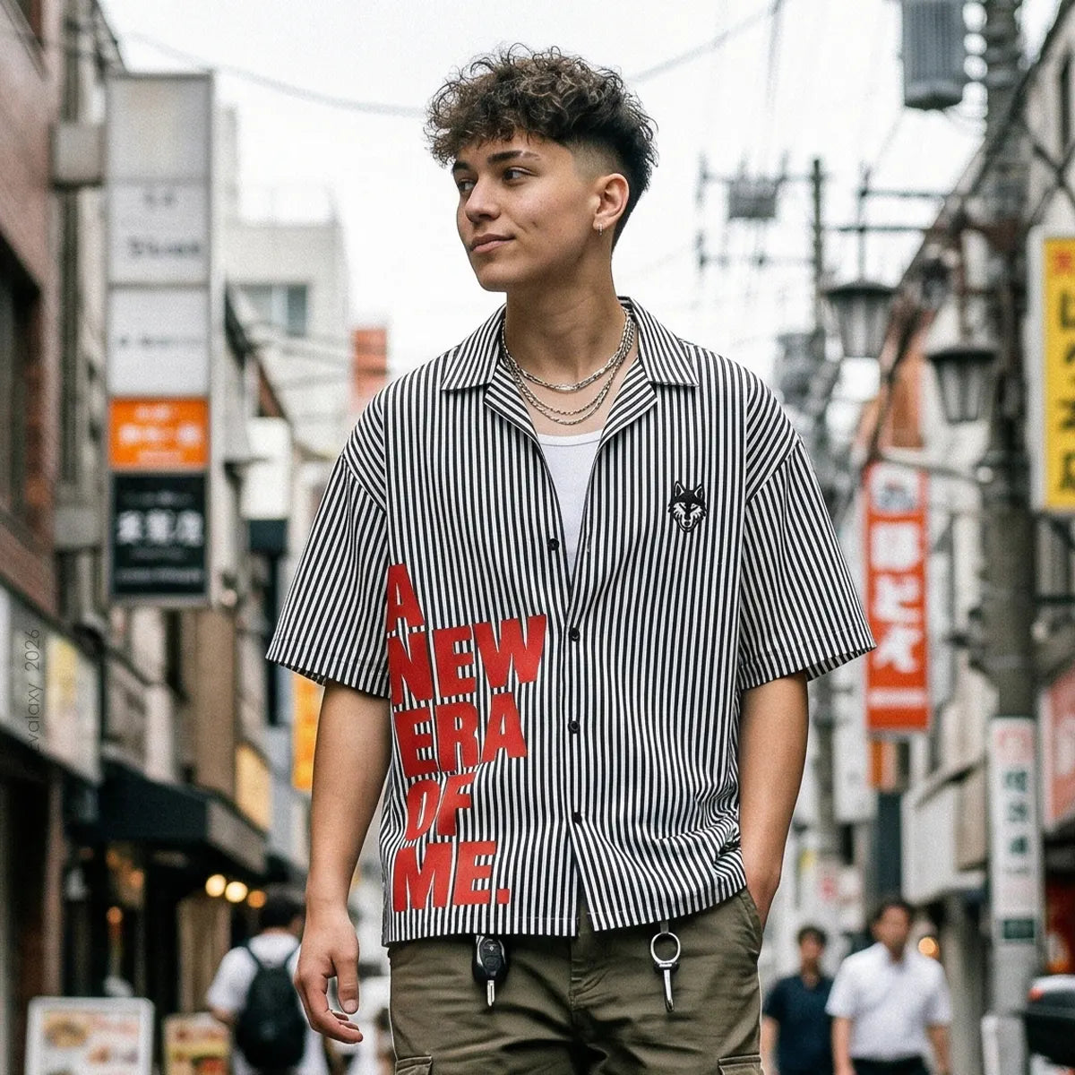 New Era Black Lines Relaxed Fit Shirt for Men and Women