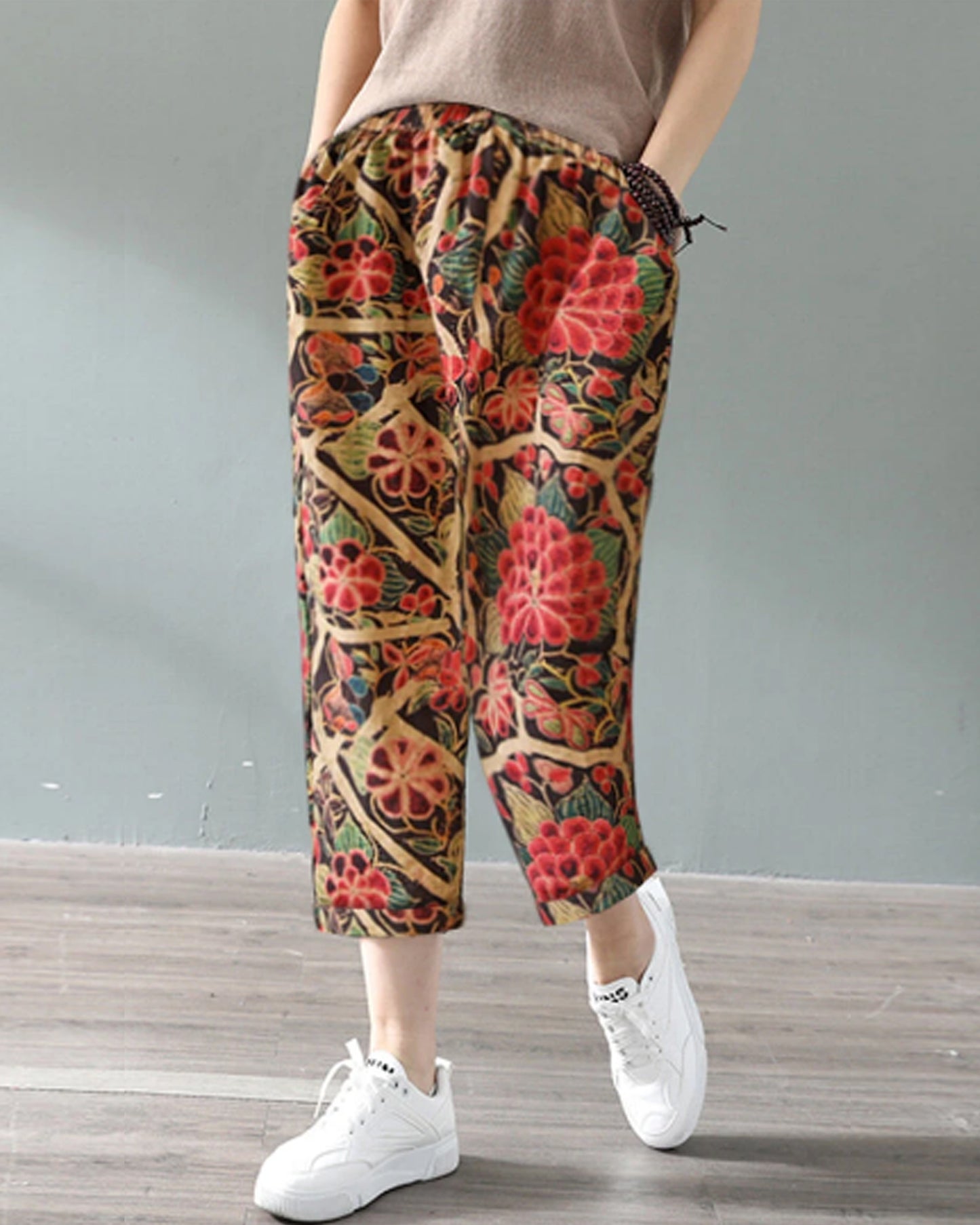 Vintage Printed Capri Combo Pack For Womens & Girls (Pack of 3 pcs)